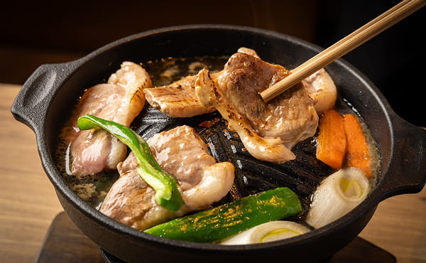 限定！鉄鍋鴨バター焼き