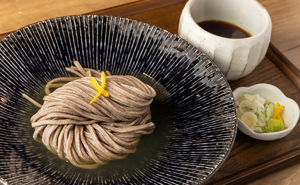 純昆布水つけそば